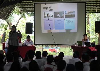 Workshop  Teknik Komunikasi oleh Ibu Reni (Kaprodi Komunikasi UPJ)